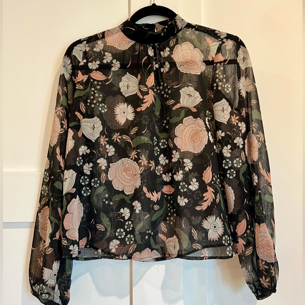 Sheer Floral BB Dakota Blouse